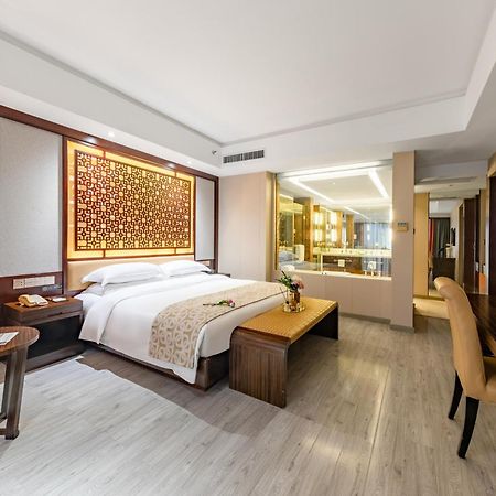 King Royal Hotel Yunfu Luaran gambar