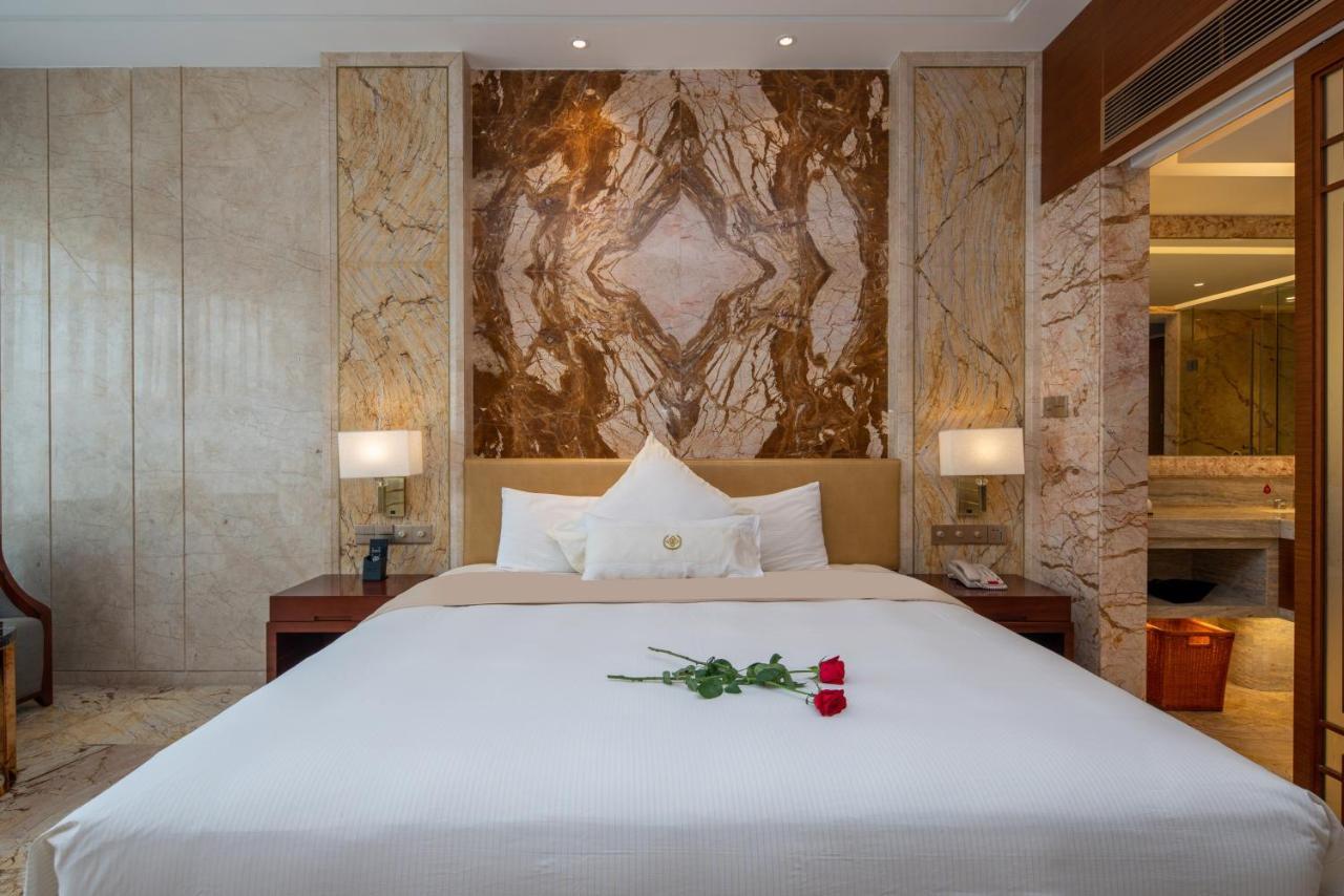 King Royal Hotel Yunfu Luaran gambar