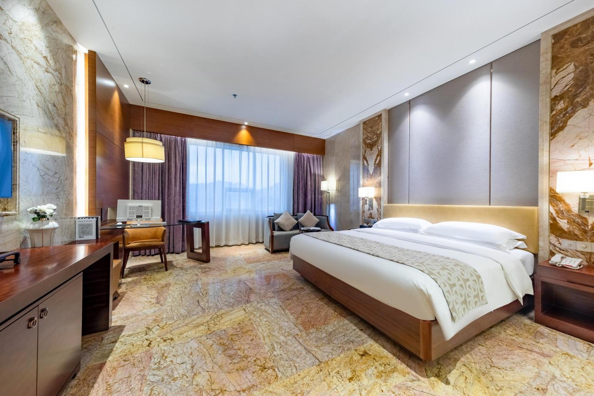 King Royal Hotel Yunfu Luaran gambar