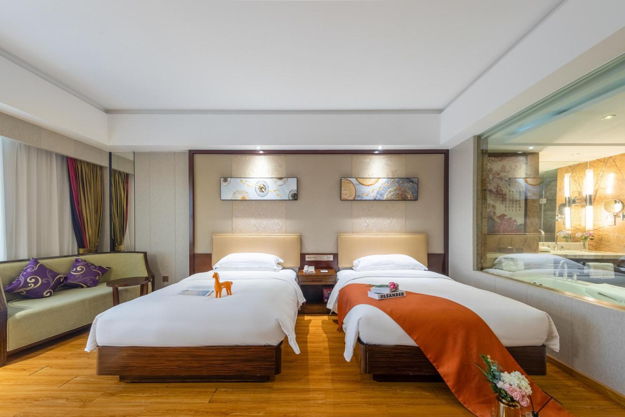 King Royal Hotel Yunfu Luaran gambar