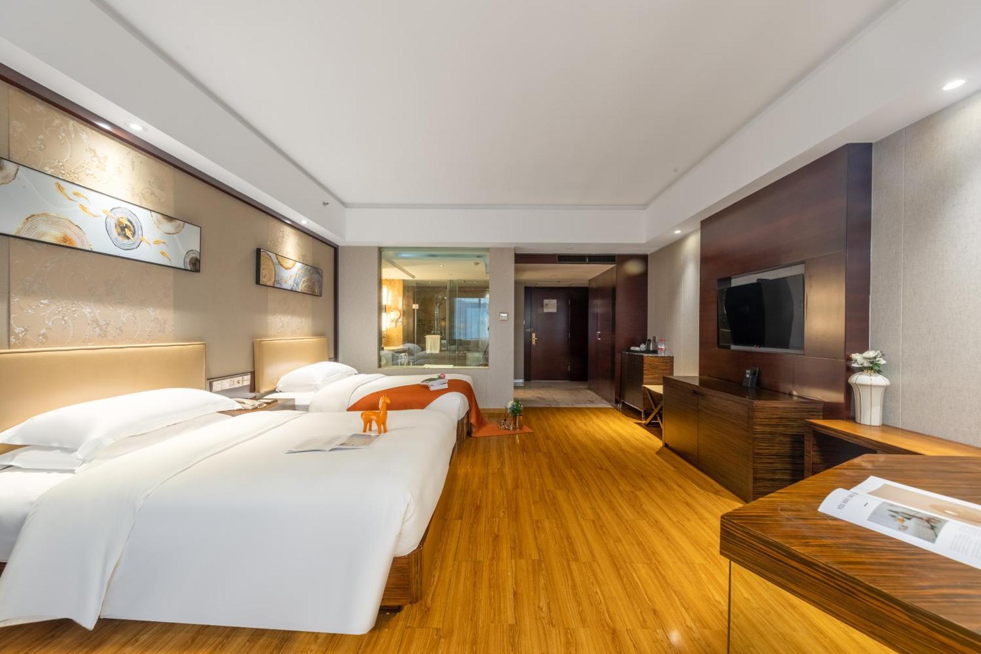 King Royal Hotel Yunfu Luaran gambar